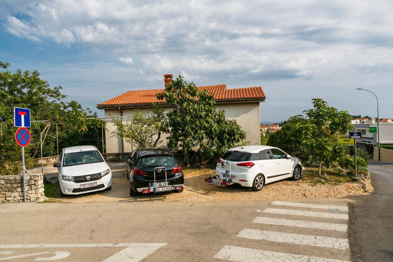 Apartment Zuza Krk Krk Town Eksteriør billede