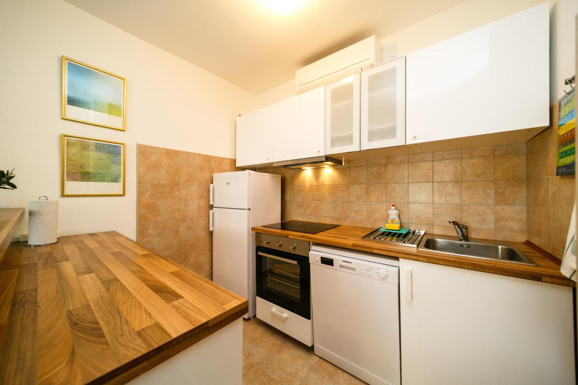 Apartment Zuza Krk Krk Town Eksteriør billede
